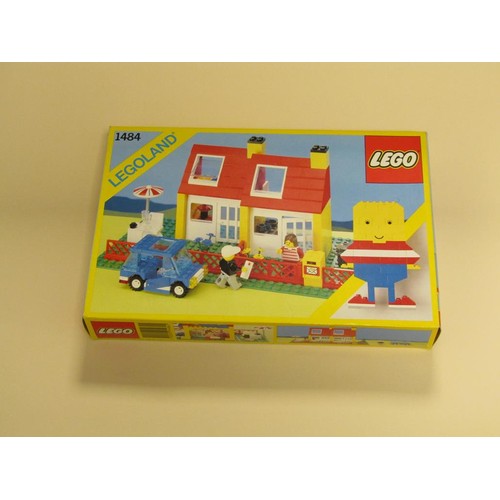 220 - QTY OF LEGO TO INC. VINTAGE