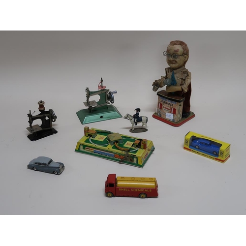 1291 - COLLECTION OF MIXED TOY SEWING MACHINES, CHARLIE WEAVER BAR TENDER, DINKY SUPER TOYS, ETC