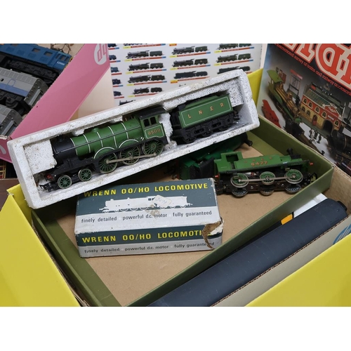 1309 - COLLECTION OF OO GAUGE MODEL RAILWAY TO INCL ENGINES AND WAGONS