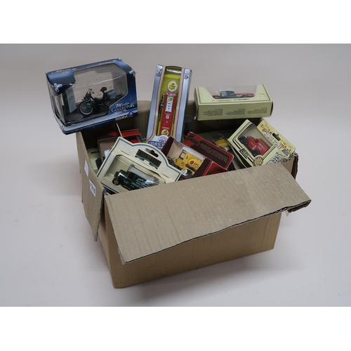 1318 - COLLECTION OF MIXED BOXED DIECAST VEHICLES