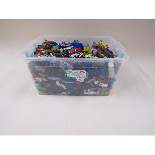 1326 - BOX OF MIXED DIECAST VEHICLES