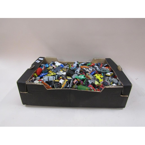 1345 - BOX OF MIXED DIECAST VEHICLES