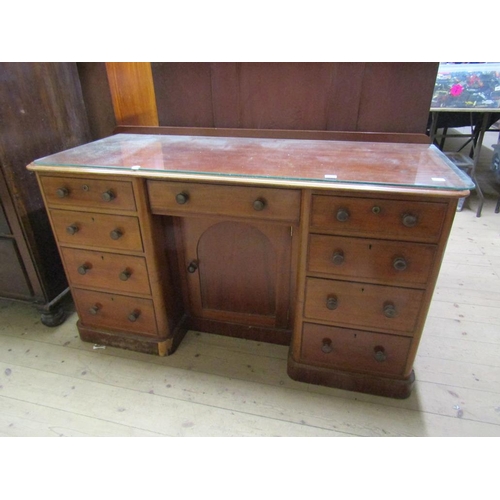 1923 - VICTORIAN MAHOGANY PEDESTAL DRESSING TABLE