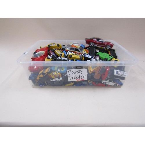 1330 - BOX OF MIXED DIECAST AND OTHER VEHICLES