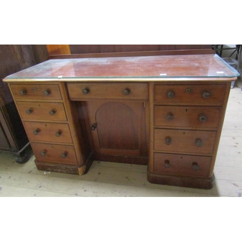 1923 - VICTORIAN MAHOGANY PEDESTAL DRESSING TABLE