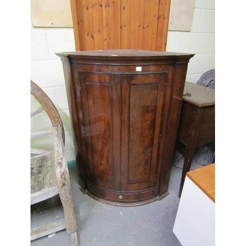 1932 - 19c FLAMED MAHOGANY CORNER CUPBOARD