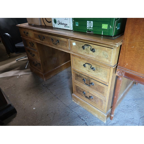 551 - REPRODUCTION LEATHER TOP DESK