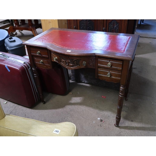 593 - LEATHER TOP DESK