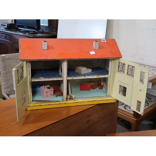 629 - DOLLS HOUSE