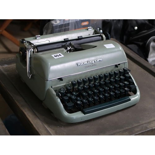 654 - REMINGTON TYPEWRITER