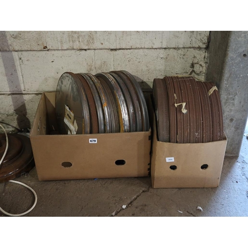 679 - REEL CASES