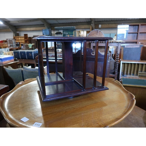 700 - REVOLVING TABLE TOP BOOK STAND