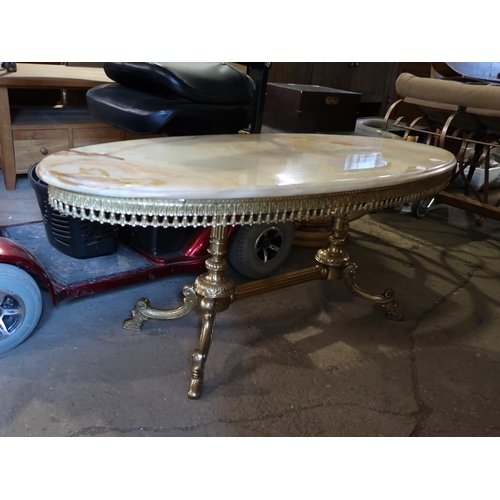 704 - ONYX COFFEE TABLE