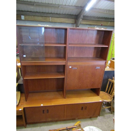 794 - TEAK WALL UNIT