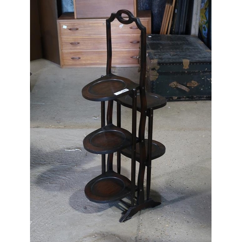 884 - FOLDING CAKE STAND