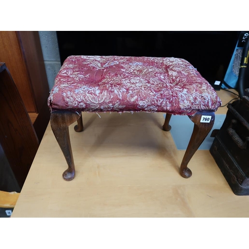 760 - FOOTSTOOL