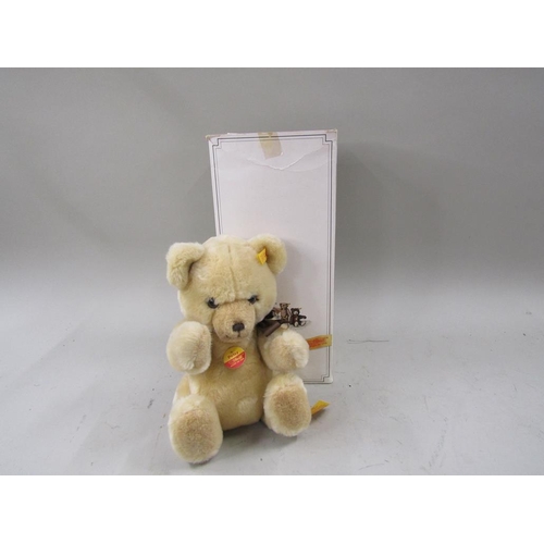 Lot 1493      