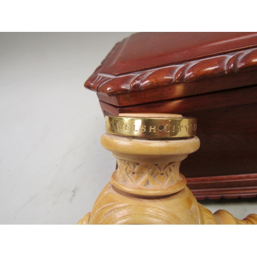 1558 - COMMEMORATIVE SHIPS LAUNCH BOX AND GAVEL, BY UPPER CLYDE SHIPBUILDERS LTD, MV WELSH CITY , LAUNCHED ... 