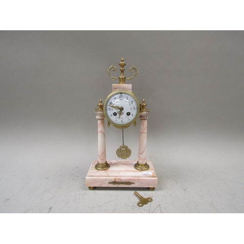1567 - FRENCH STYLE BRASS AND PINK VEINED MARBLE MANTEL CLOCK, 39CM H