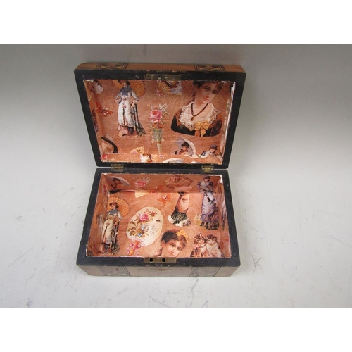 1589 - TUNBRIDGE WARE BOX