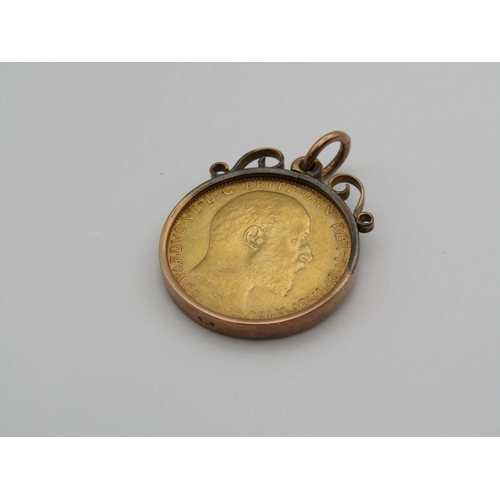 1600 - 1910 SOVEREIGN AND A PENDANT MOUNT