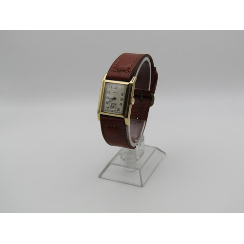 1609 - 14ct GOLD LONGINES GENTS WATCH ON BROWN LEATHER STRAP