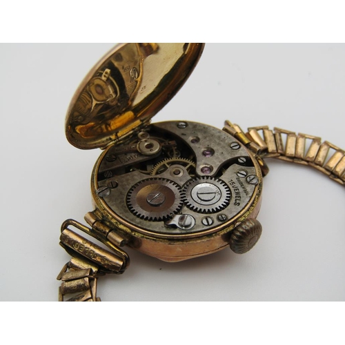 1621 - 9CT GOLD WATCH WITH ATTACHED PLATED STRAP