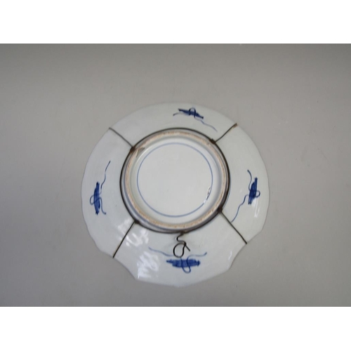 1973 - 19c JAPANESE IMARI SCALLOP SHAPED DISH, 33 cms W