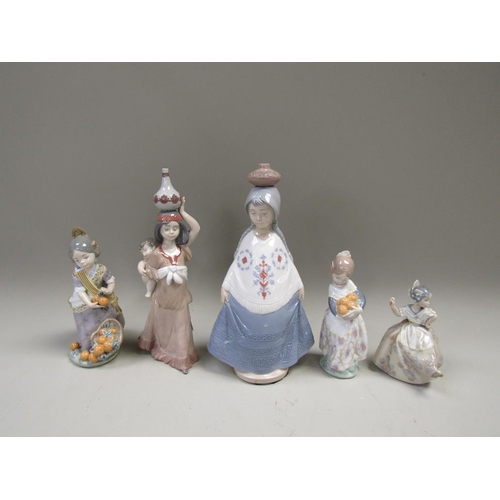 1981 - FOUR LLADRO FIGURINES AND ONE NAO FIGURINE, LARGEST 30cms H