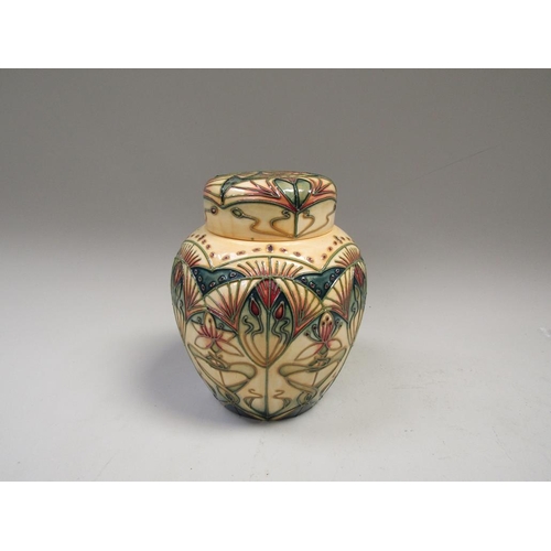 2000 - MOORCROFT LIMITED EDITION GINGER JAR AND COVER 16cms H
