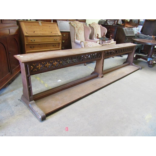 Lot 2028      