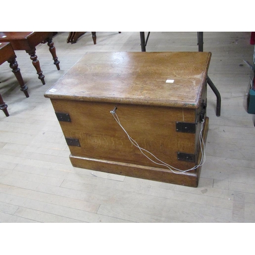 Lot 2056      