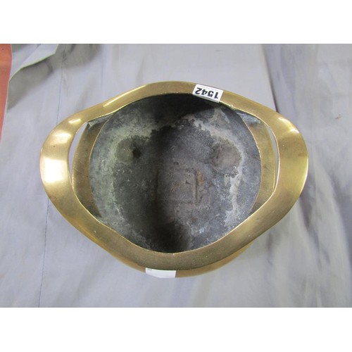 1542 - CHINESE BRONZED CENSER, 24CM W
