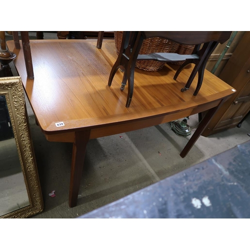 639 - TEAK EXTENDING DINING TABLE
