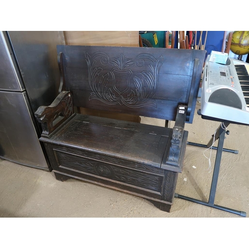 673 - OAK MONKS BENCH