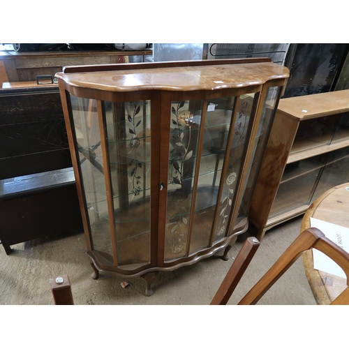 676 - WALNUT VENEERED DISPLAY CABINET