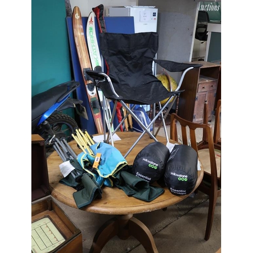 689 - QTY OF CAMPING CHAIRS AND TWO SLEEPING BAGS