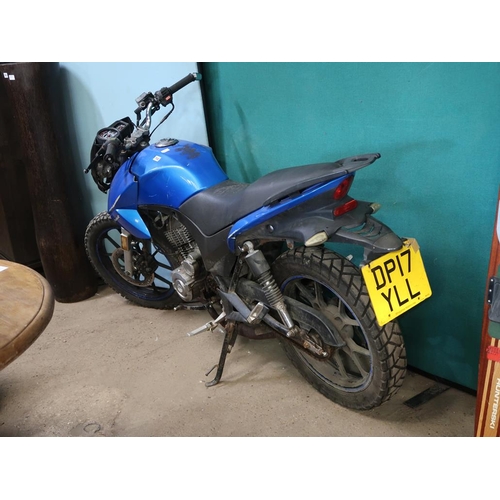 702 - LEXMOTO ASSAULT 125 HJ 125-J 124cc BIKE WITH V5C DOCUMENT