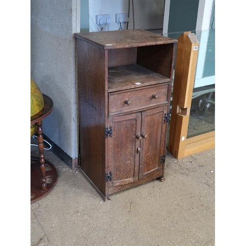 705 - OAK CUPBOARD