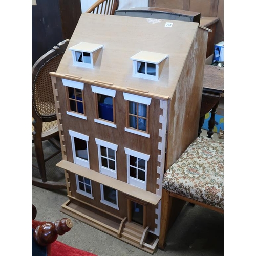 774 - DOLLS HOUSE WITH FURNITURE