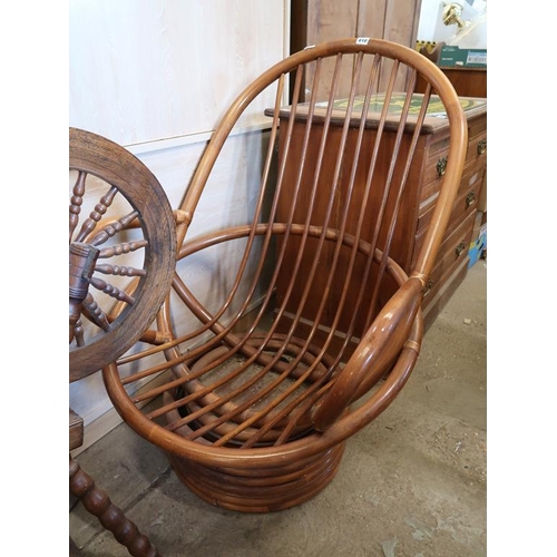 810 - BAMBOO SWIVEL CHAIR