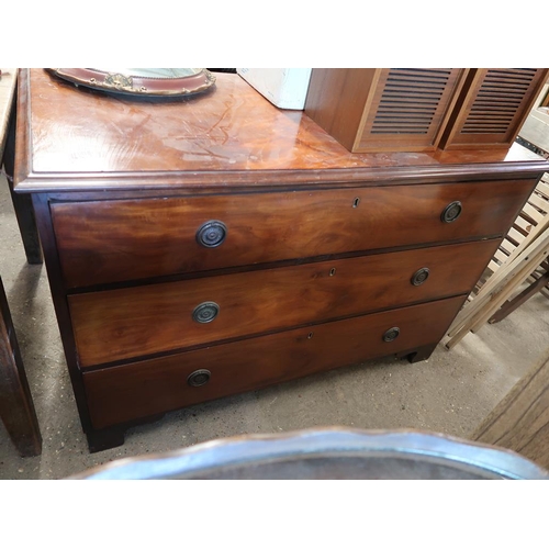 819 - VICTORIAN MAHOGANY THREE DRAWER CHEST