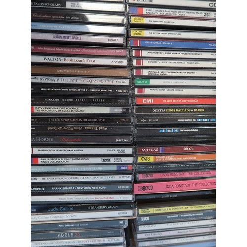 957 - LARGE QTY OF CDs