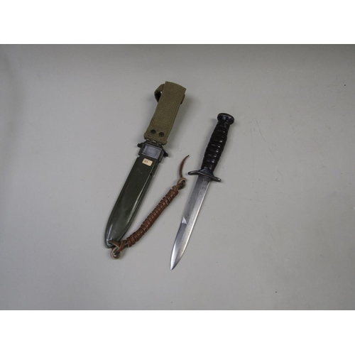 1416 - WW2 US MILITARY M8 BM CO. DAGGER AND SHEATH