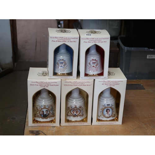 960 - BELLS WHISKEY DECANTERS TO COMMEMORATE ROYAL WEDDINGS