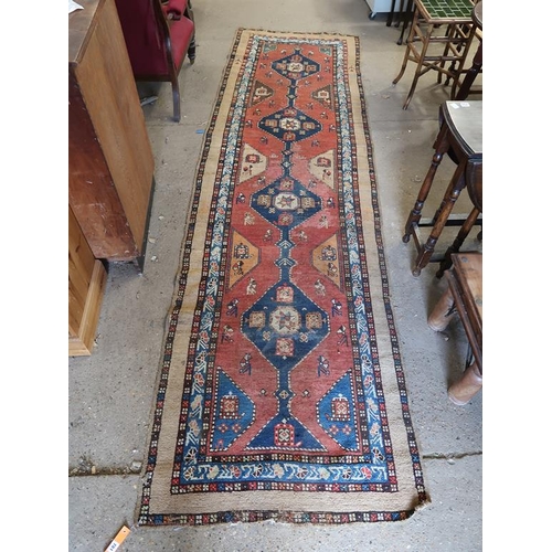781 - ORIENTAL RUG