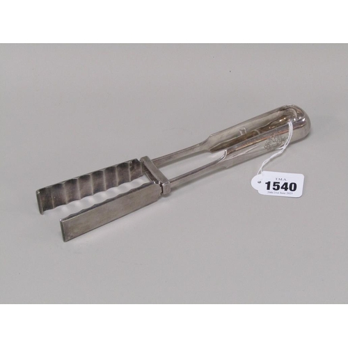 1540 - PAIR OF RUSSIAN SILVER ASPARAGUS TONGS/SERVERS, ST PETERSBURG 1889 6ozt