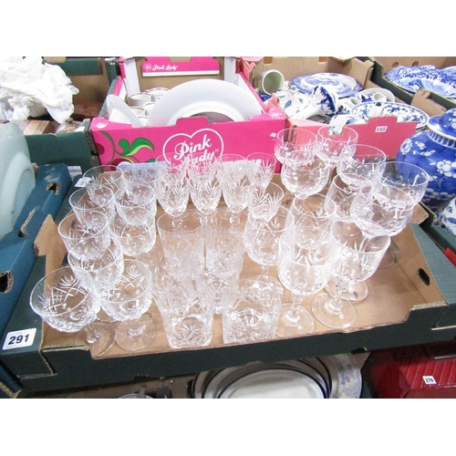 291 - BOX OF MIXED GLASSES