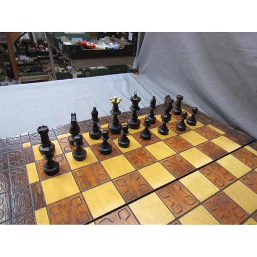 92 - CHESS SET