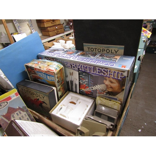 535 - BATTLESHIP GAME, ARTISTS BRUSHES, TOYS ETC